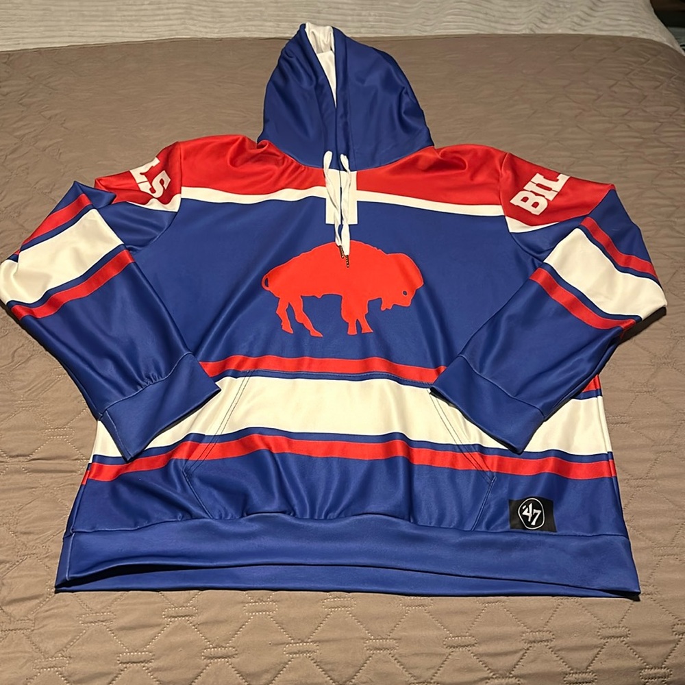 Men’s size extra large Buffalo Bills hoodie